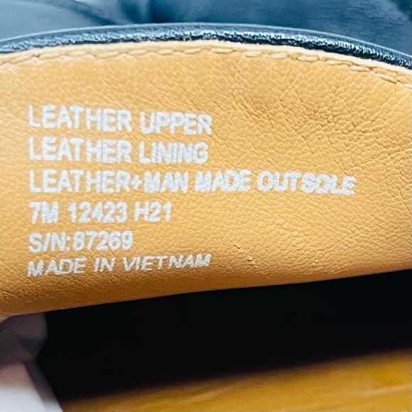 Vintage Tory Burch Black Leather Loafers • Gold Logo • Classic Flat - Picture 12 of 12